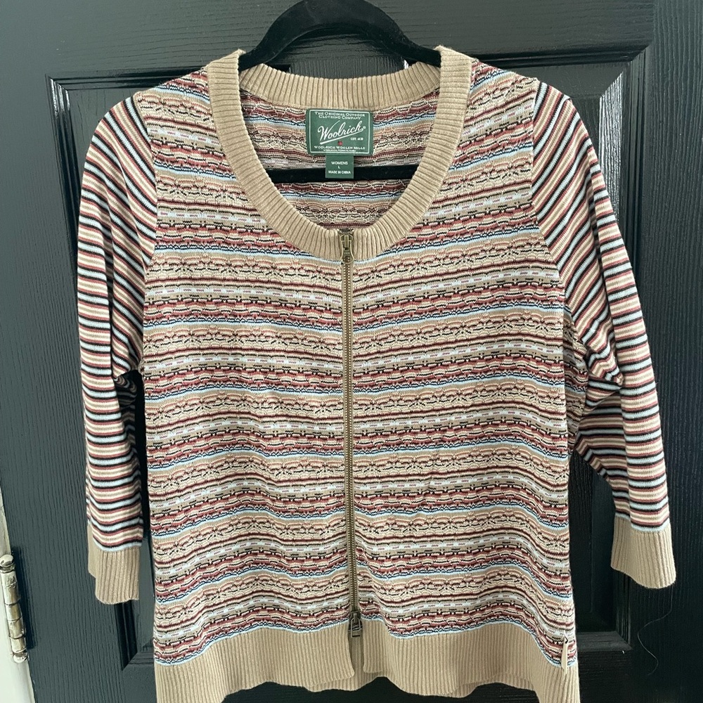 Woolrich zip up cardigan 3/4 sleeves.  Womens large.  100% cotton lightly worn.